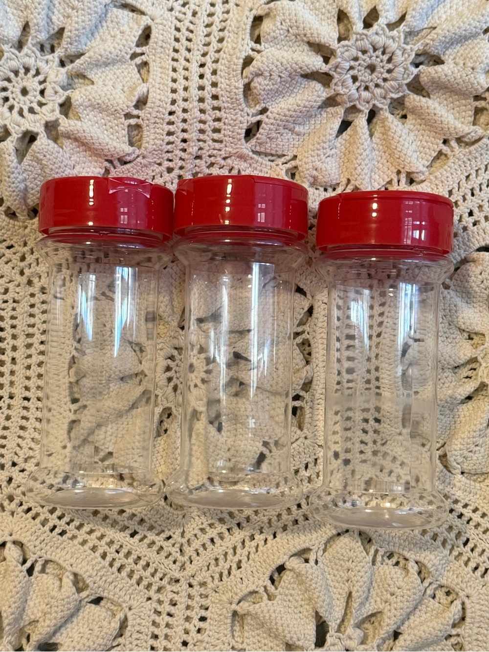 3 Plastic Spice Jars